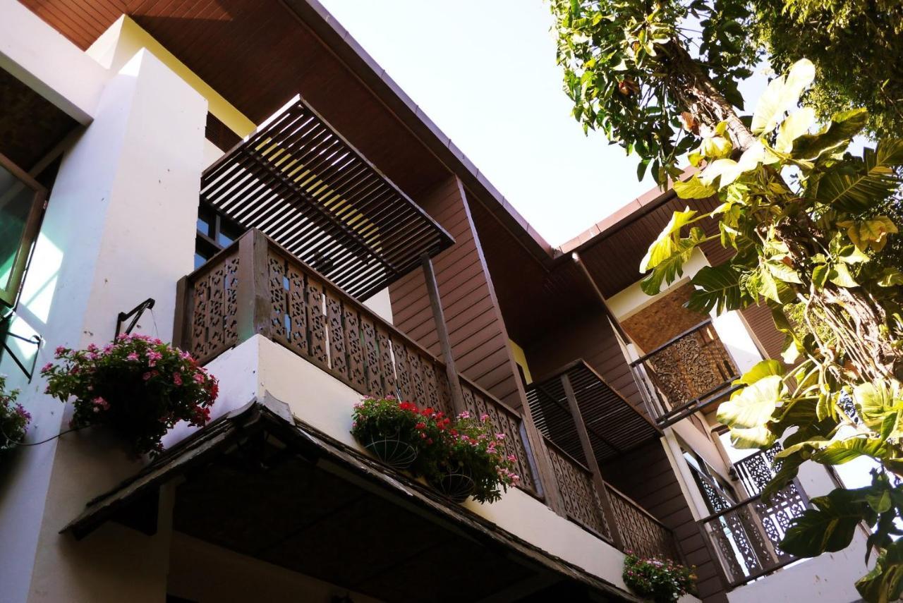 Mountain View Guesthousechiangmai Chiang Mai Exterior photo