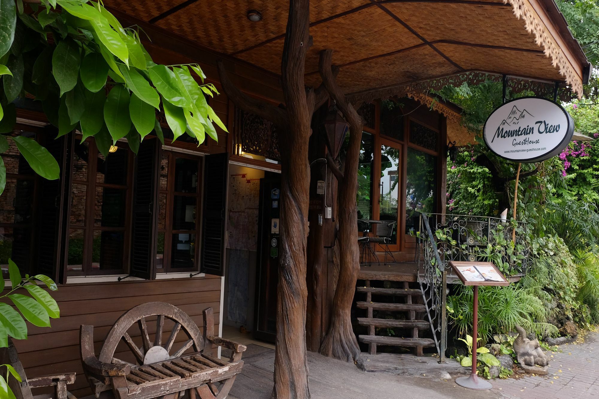 Mountain View Guesthousechiangmai Chiang Mai Exterior photo