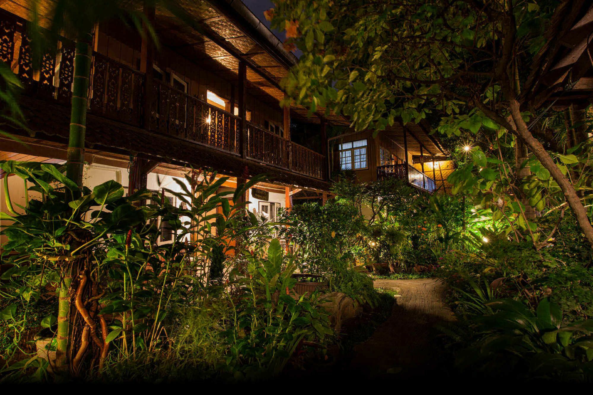 Mountain View Guesthousechiangmai Chiang Mai Exterior photo